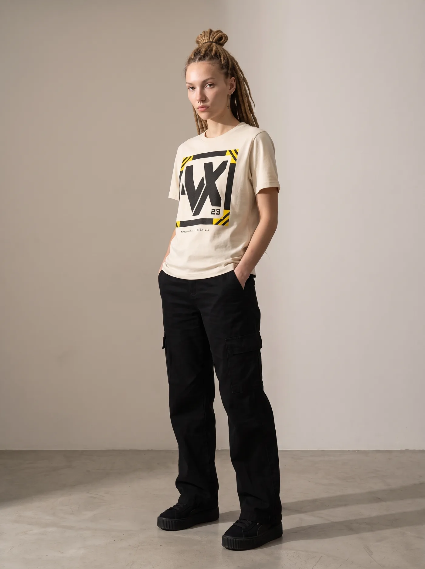 Monogram VX — porté par Freya